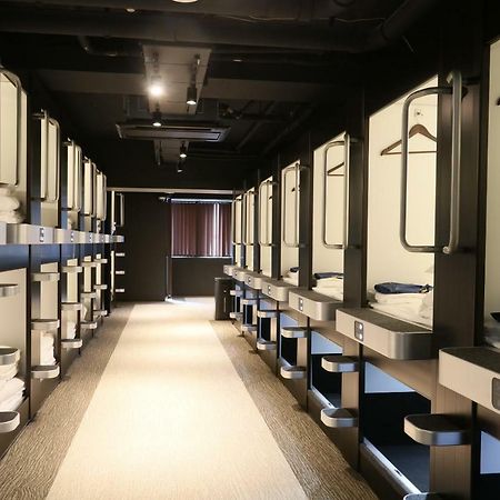 Business Capsule Hotel Lightning Hotel Asakusa Tōkyō Extérieur photo